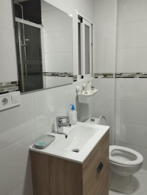 Apartamento Acogedor. Gelves Exterior photo
